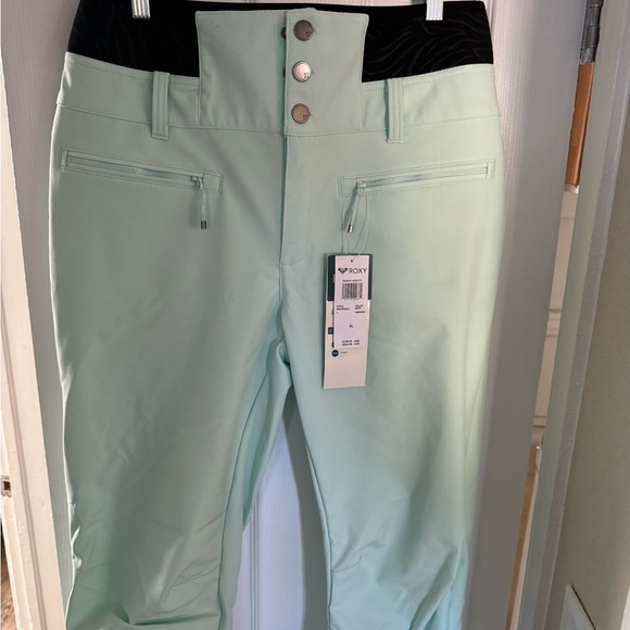 Roxy Snow or Ski Pants! - Picture 2 of 9